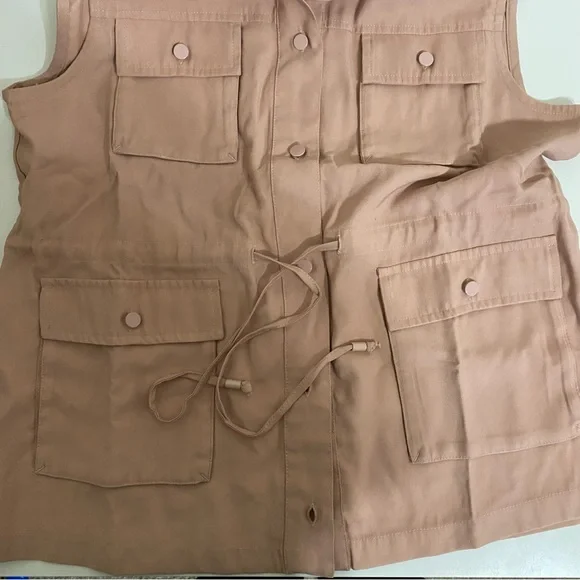 Francescas Utility vest - Picture 6 of 6